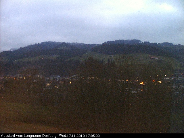 Webcam-Bild: Aussicht vom Dorfberg in Langnau 20101117-170500