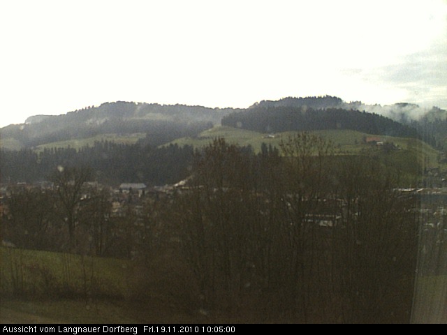 Webcam-Bild: Aussicht vom Dorfberg in Langnau 20101119-100500