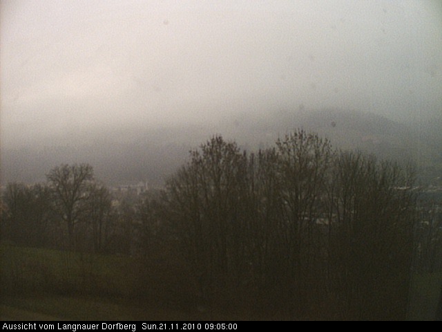 Webcam-Bild: Aussicht vom Dorfberg in Langnau 20101121-090500
