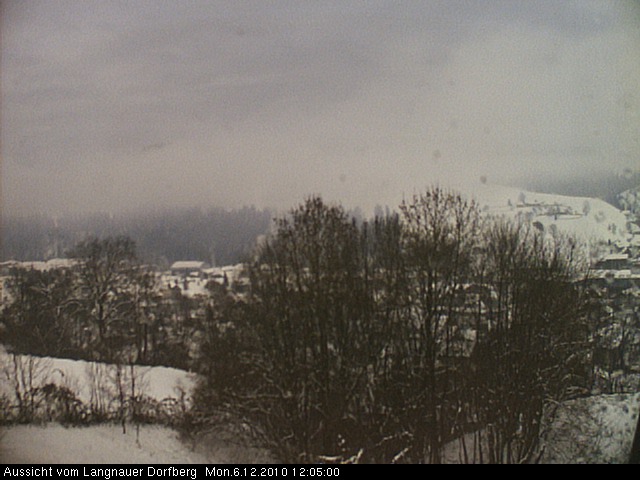 Webcam-Bild: Aussicht vom Dorfberg in Langnau 20101206-120500
