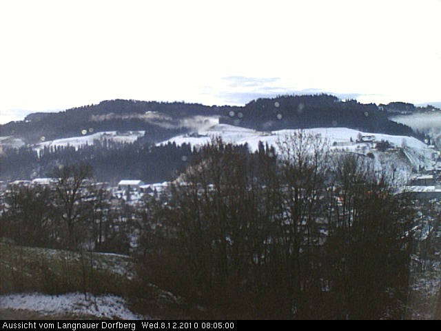 Webcam-Bild: Aussicht vom Dorfberg in Langnau 20101208-080500