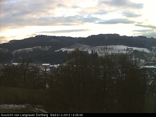Webcam-Bild: Aussicht vom Dorfberg in Langnau 20101208-160500