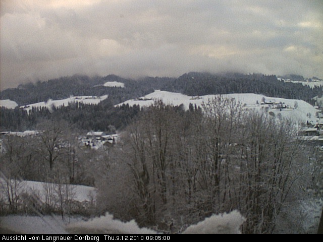 Webcam-Bild: Aussicht vom Dorfberg in Langnau 20101209-090500