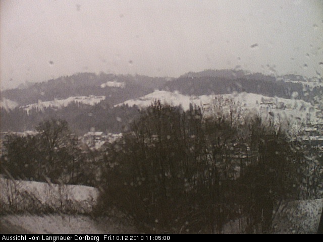 Webcam-Bild: Aussicht vom Dorfberg in Langnau 20101210-110500
