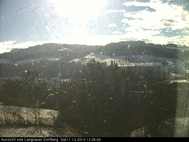 Webcam-Bild: Aussicht vom Dorfberg in Langnau 20101211-120500