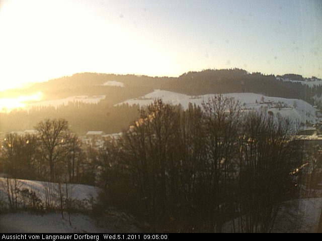 Webcam-Bild: Aussicht vom Dorfberg in Langnau 20110105-090500