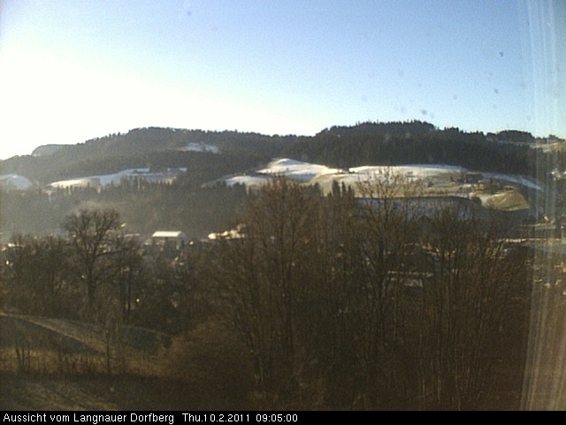 Webcam-Bild: Aussicht vom Dorfberg in Langnau 20110210-090500
