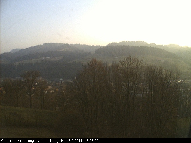 Webcam-Bild: Aussicht vom Dorfberg in Langnau 20110218-170500