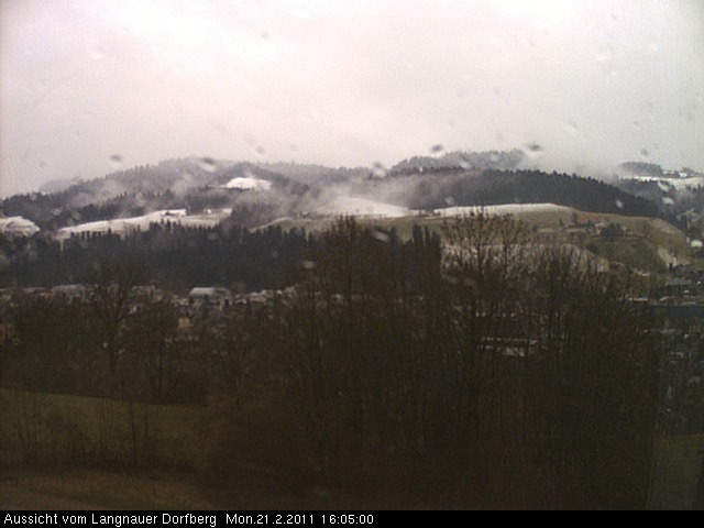 Webcam-Bild: Aussicht vom Dorfberg in Langnau 20110221-160500