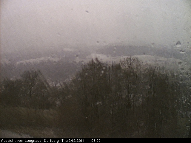 Webcam-Bild: Aussicht vom Dorfberg in Langnau 20110224-110500