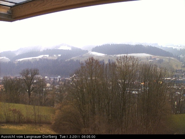 Webcam-Bild: Aussicht vom Dorfberg in Langnau 20110301-080500