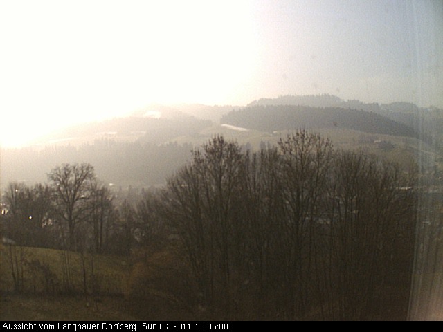 Webcam-Bild: Aussicht vom Dorfberg in Langnau 20110306-100500
