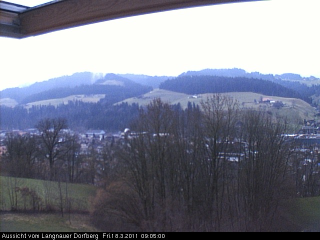 Webcam-Bild: Aussicht vom Dorfberg in Langnau 20110318-090500