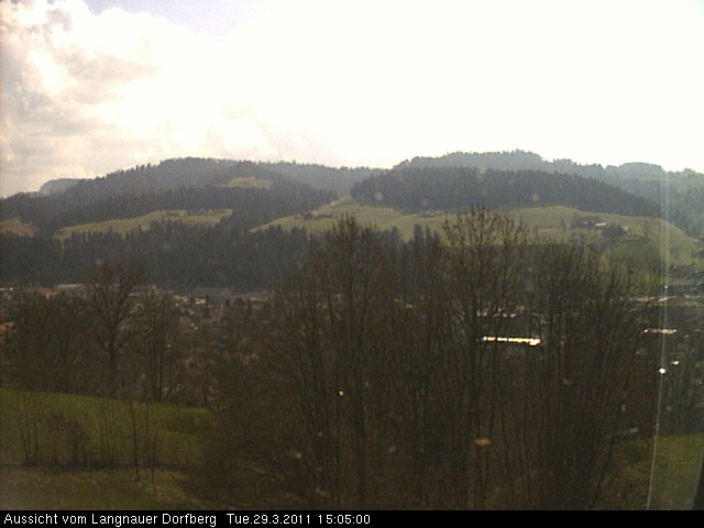 Webcam-Bild: Aussicht vom Dorfberg in Langnau 20110329-150500