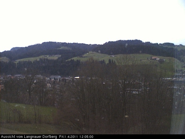 Webcam-Bild: Aussicht vom Dorfberg in Langnau 20110401-120500