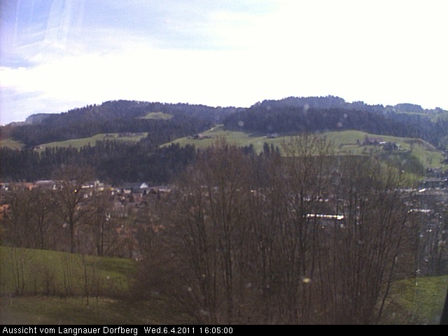 Webcam-Bild: Aussicht vom Dorfberg in Langnau 20110406-160500