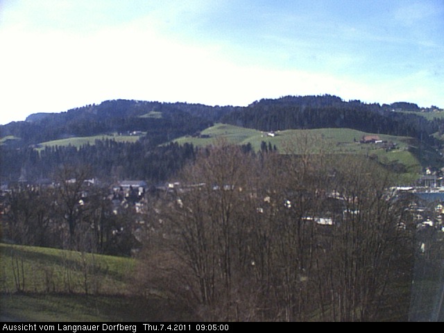 Webcam-Bild: Aussicht vom Dorfberg in Langnau 20110407-090500