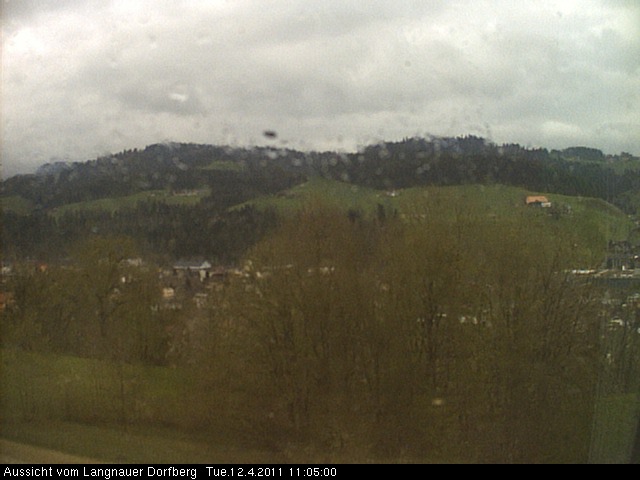 Webcam-Bild: Aussicht vom Dorfberg in Langnau 20110412-110500