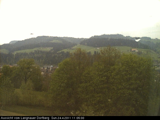Webcam-Bild: Aussicht vom Dorfberg in Langnau 20110424-110500