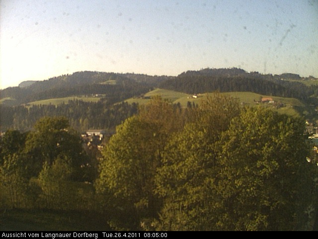 Webcam-Bild: Aussicht vom Dorfberg in Langnau 20110426-080500