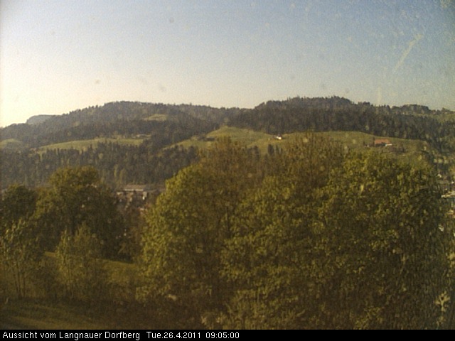 Webcam-Bild: Aussicht vom Dorfberg in Langnau 20110426-090500