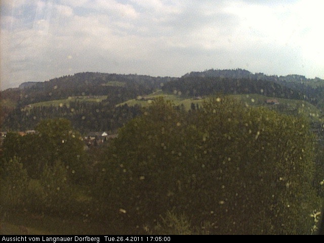 Webcam-Bild: Aussicht vom Dorfberg in Langnau 20110426-170500