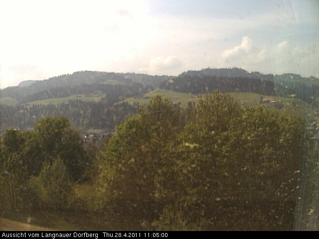 Webcam-Bild: Aussicht vom Dorfberg in Langnau 20110428-110500