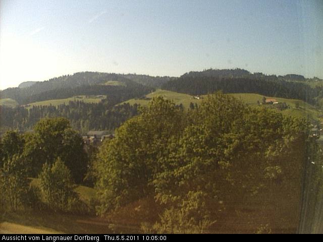 Webcam-Bild: Aussicht vom Dorfberg in Langnau 20110505-100500