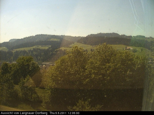 Webcam-Bild: Aussicht vom Dorfberg in Langnau 20110505-120500