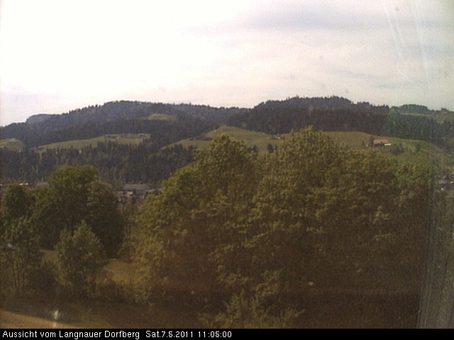Webcam-Bild: Aussicht vom Dorfberg in Langnau 20110507-110500