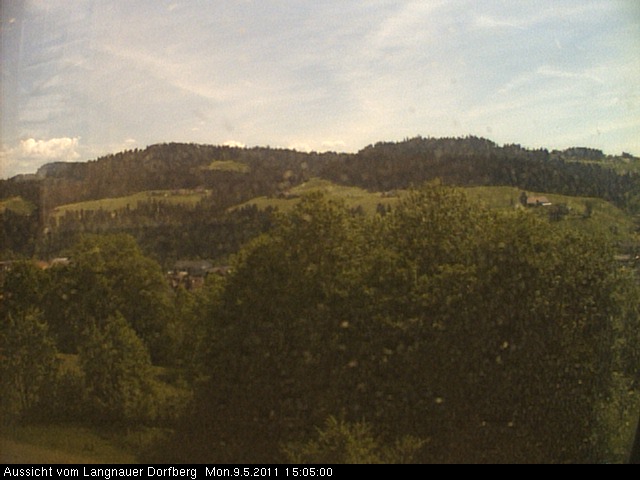 Webcam-Bild: Aussicht vom Dorfberg in Langnau 20110509-150500
