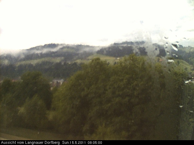 Webcam-Bild: Aussicht vom Dorfberg in Langnau 20110515-080500