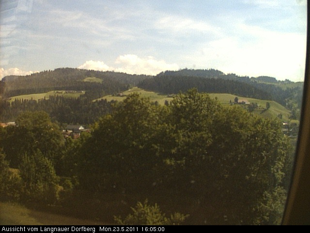 Webcam-Bild: Aussicht vom Dorfberg in Langnau 20110523-160500