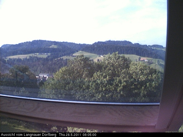 Webcam-Bild: Aussicht vom Dorfberg in Langnau 20110526-080500