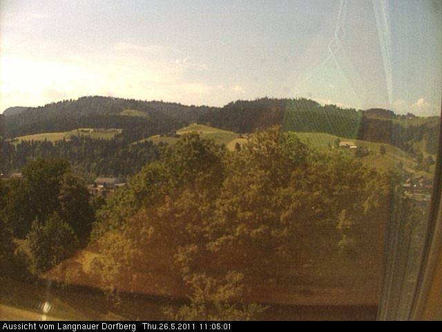 Webcam-Bild: Aussicht vom Dorfberg in Langnau 20110526-110501