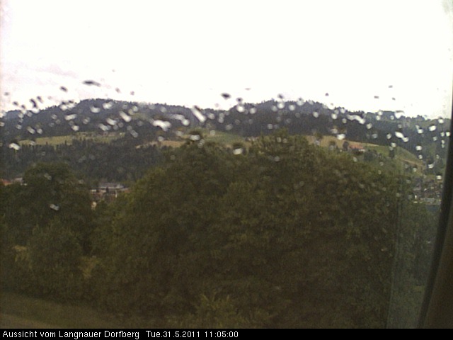 Webcam-Bild: Aussicht vom Dorfberg in Langnau 20110531-110500