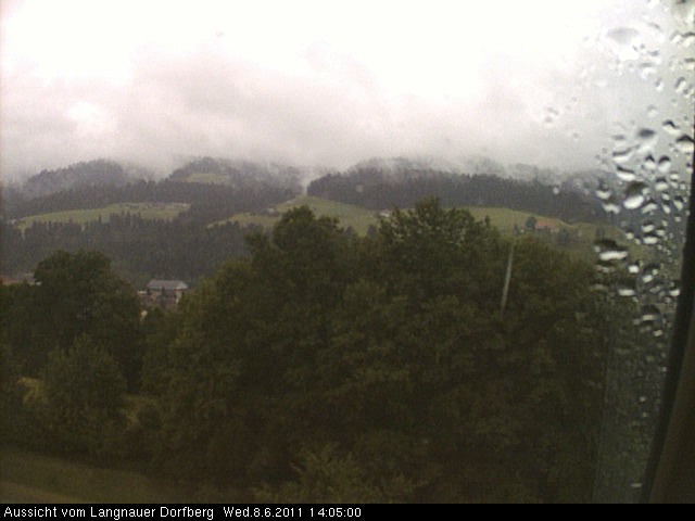 Webcam-Bild: Aussicht vom Dorfberg in Langnau 20110608-140500