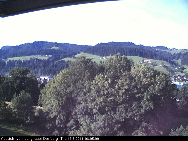Webcam-Bild: Aussicht vom Dorfberg in Langnau 20110616-080500
