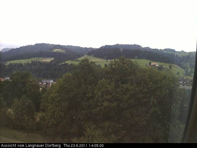 Webcam-Bild: Aussicht vom Dorfberg in Langnau 20110623-140500