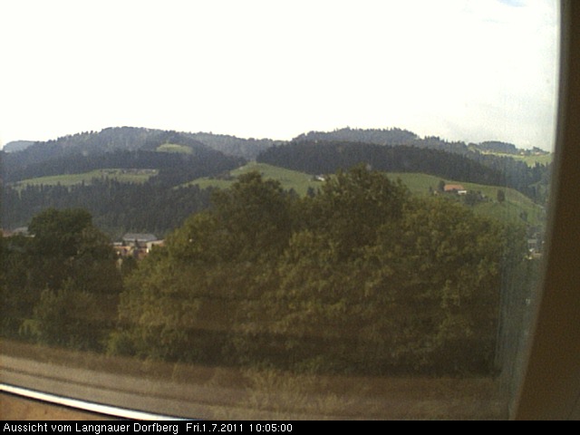 Webcam-Bild: Aussicht vom Dorfberg in Langnau 20110701-100500