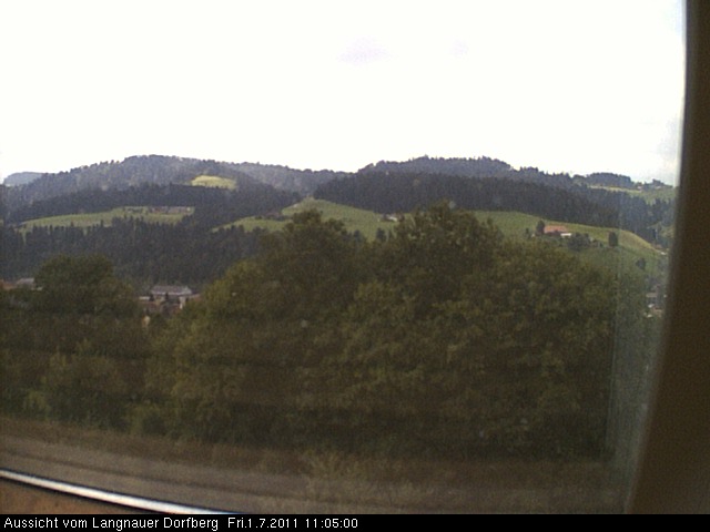Webcam-Bild: Aussicht vom Dorfberg in Langnau 20110701-110500