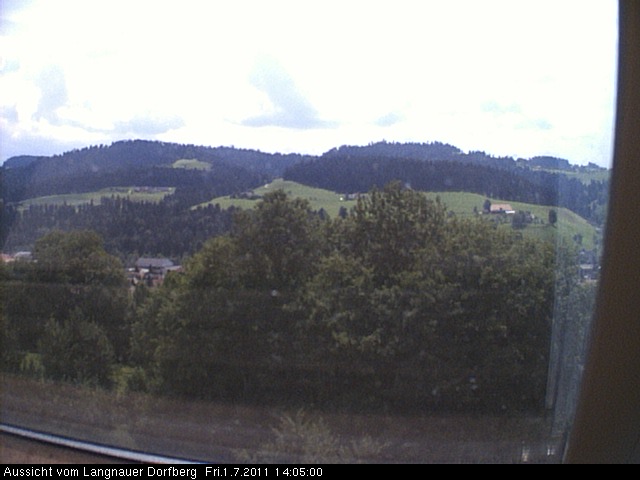 Webcam-Bild: Aussicht vom Dorfberg in Langnau 20110701-140500