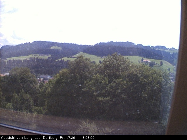 Webcam-Bild: Aussicht vom Dorfberg in Langnau 20110701-150500