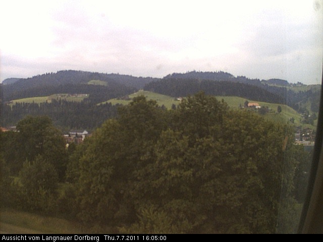 Webcam-Bild: Aussicht vom Dorfberg in Langnau 20110707-160500