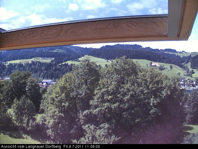 Webcam-Bild: Aussicht vom Dorfberg in Langnau 20110708-110500
