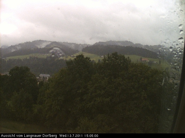 Webcam-Bild: Aussicht vom Dorfberg in Langnau 20110713-150500