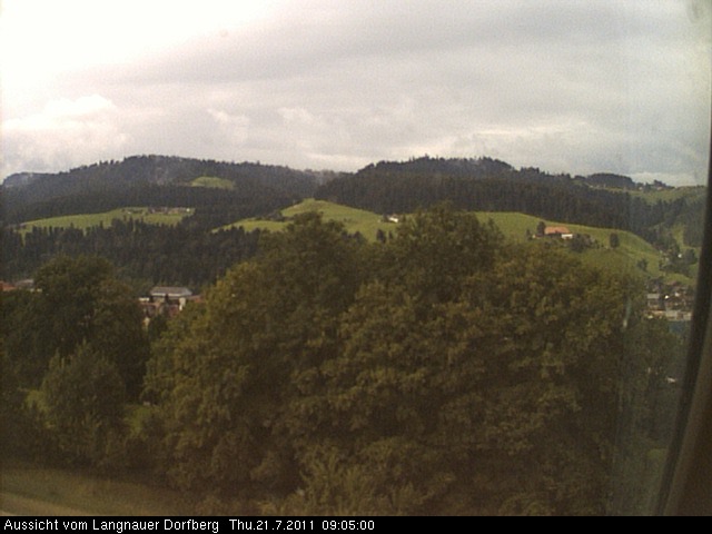 Webcam-Bild: Aussicht vom Dorfberg in Langnau 20110721-090500