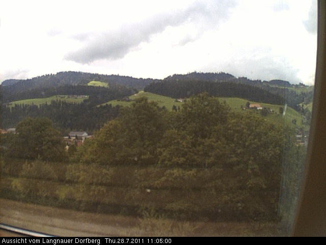 Webcam-Bild: Aussicht vom Dorfberg in Langnau 20110728-110500
