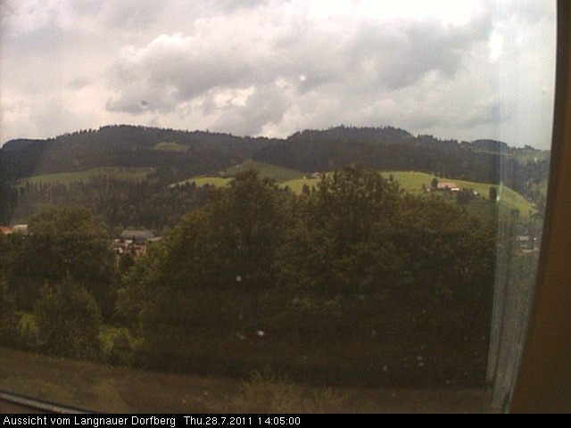 Webcam-Bild: Aussicht vom Dorfberg in Langnau 20110728-140500