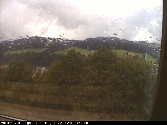 Webcam-Bild: Aussicht vom Dorfberg in Langnau 20110728-150500